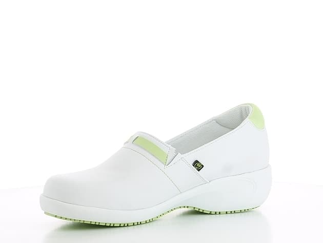 alt="Туфли женские LUCIA"